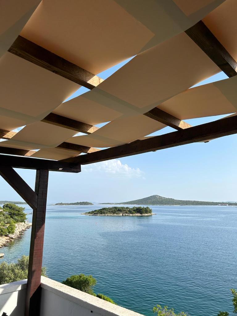 Alleinstehendes Haus Am Meer Robinson 特孔 外观 照片